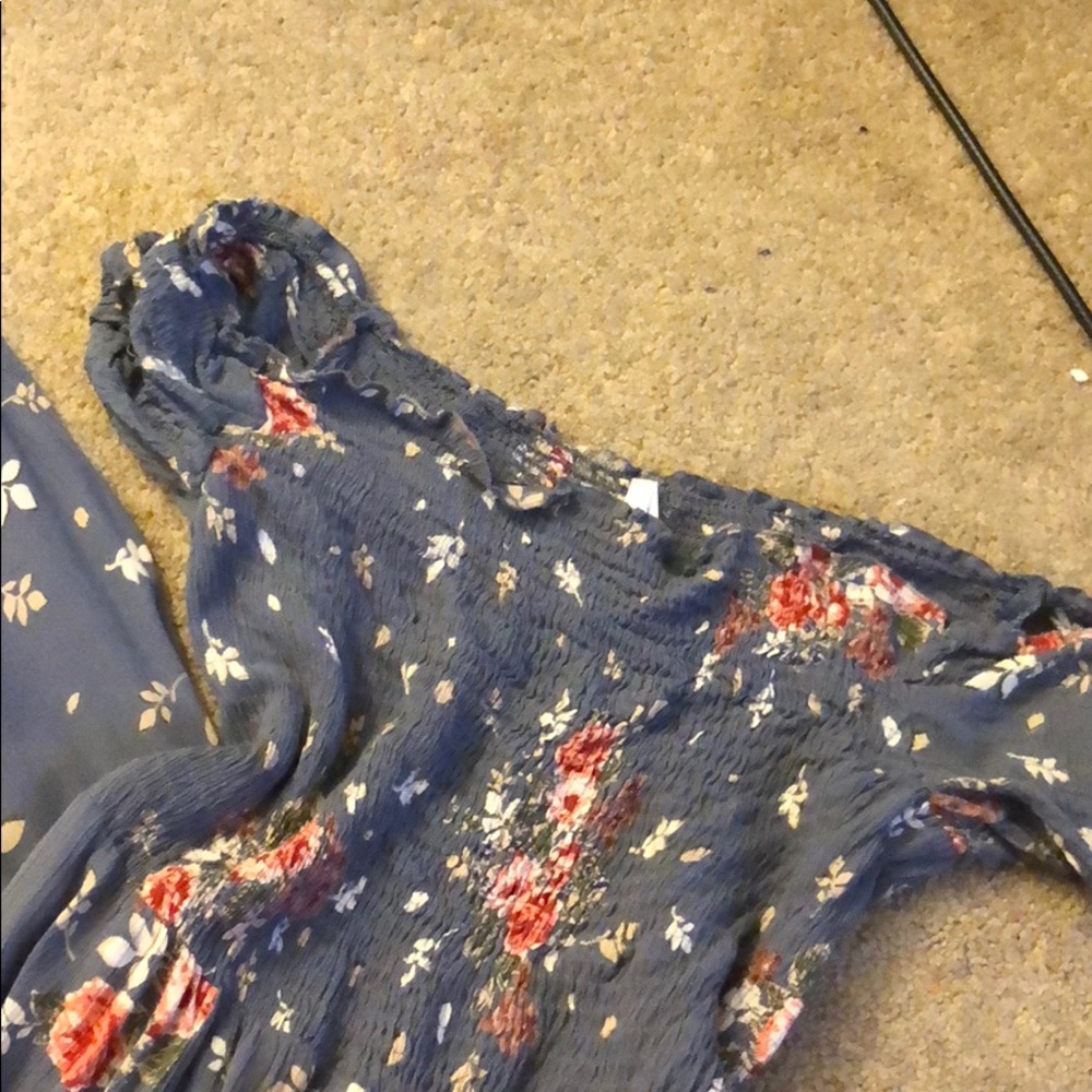 Off the shoulder maxi dress , floral!